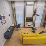 At The Castle Apartmán *